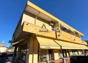 Foto 27 - Locale Commerciale VIA GASPARINI
 
62, Volpago del Montello - foto 27