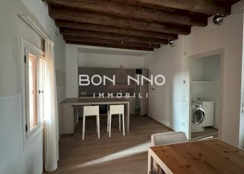 Foto 2 - Appartamento PIAZZA DALL'ARMI
 
1, Montebelluna - foto 2