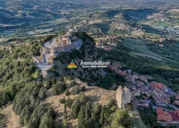 Castello VIA CASTELLO DI MONTEBELLO 15, Poggio Torriana - foto 13