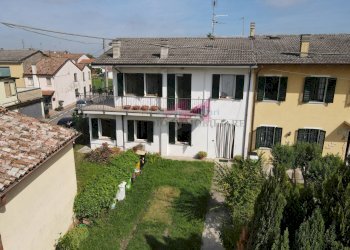 Foto 8 - Appartamento Vicolo Capitello
 
1, Melara - foto 8