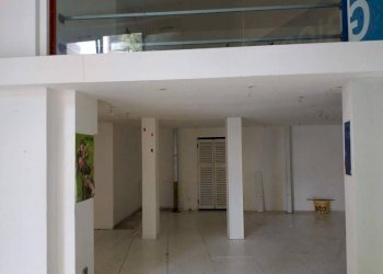 Foto 2 - Locale Commerciale Viale De Gasperi, San Benedetto del Tronto - foto 2