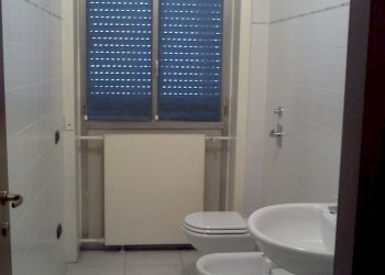 Foto 3 - Ufficio viale Cadorna
 
13, Busto Arsizio - foto 2