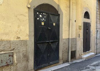 Foto 2 - Locale Commerciale via Fratelli Bandiera
6, Canosa di Puglia - foto 2