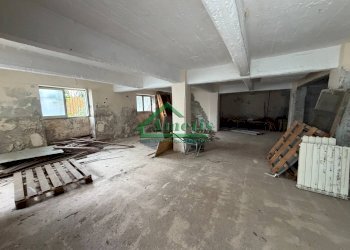 Foto 1 - Box Via XXV Aprile, Imperia - foto 1