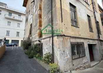 Foto 4 - Box Via XXV Aprile, Imperia - foto 4