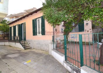 Foto 1 - Casa indipendente Via Vespucci
 
2, Gaeta - foto 1