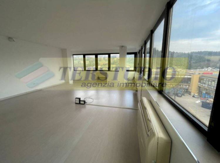 Foto 3 - Ufficio Via Guglielmo Marconi
 
snc, Vaprio d'Adda - foto 3