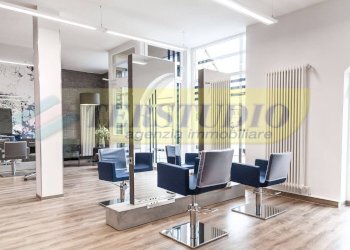 Foto 1 - Negozio Viale Vittorio Veneto
 
snc, Trezzo sull'Adda - foto 1