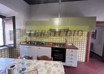 Foto 4 - Trilocale Via Sant' Antonio
 
5, Caprino Bergamasco - foto 4