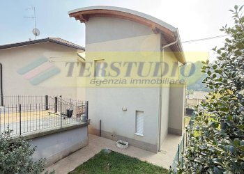 Foto 2 - Villa Via Matteotti
 
17, Almenno San Salvatore - foto 2