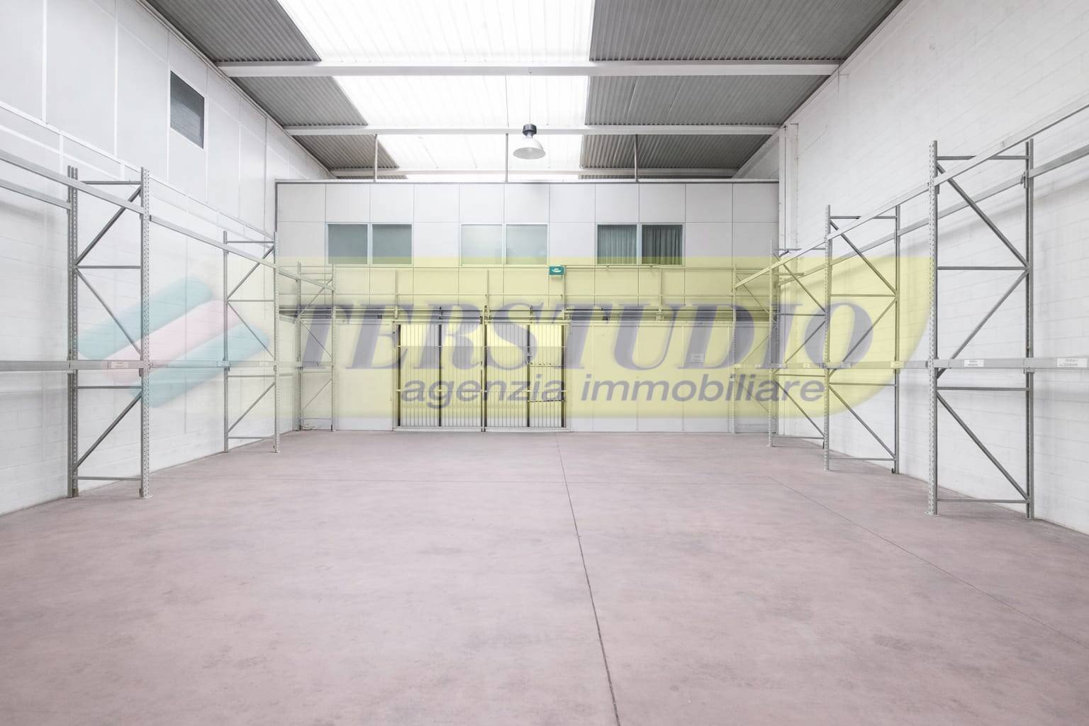 Foto 1 - Capannone Via Labriola
 
snc, Tribiano - foto 1