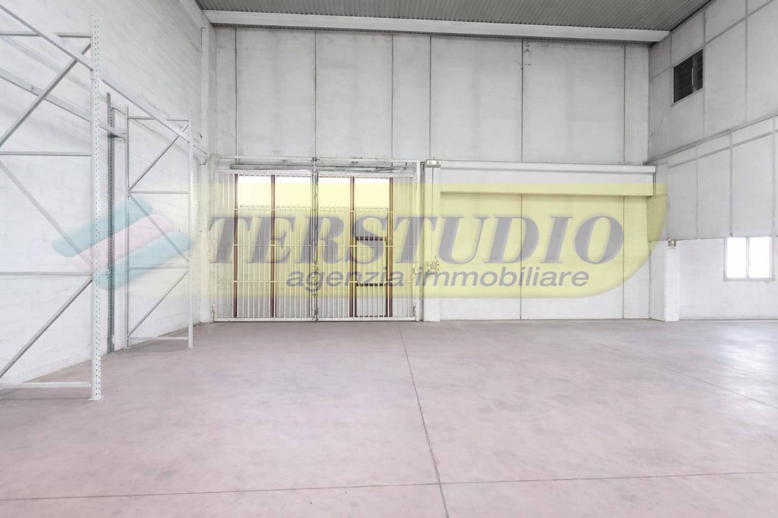 Foto 2 - Capannone Via Labriola
 
snc, Tribiano - foto 2