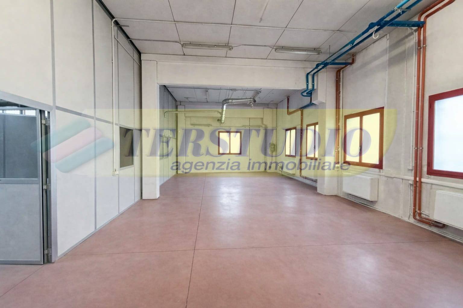 Foto 3 - Capannone Via Labriola
 
snc, Tribiano - foto 3