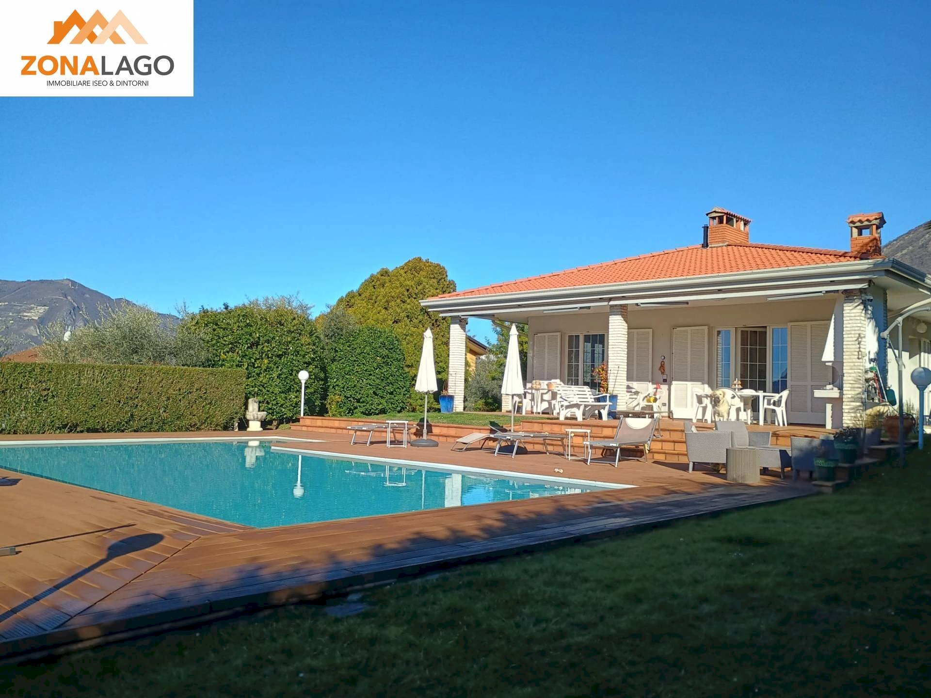 Foto 1 - Villa VIA PROVINCIALE
 
3, Sale Marasino - foto 1