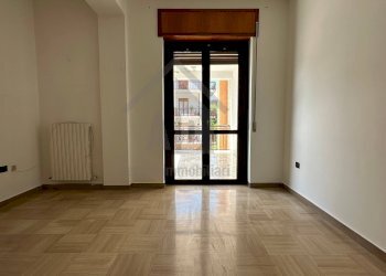 Foto 5 - Four-room apartment via Aldo Moro
 
13, Castrolibero - photo 5
