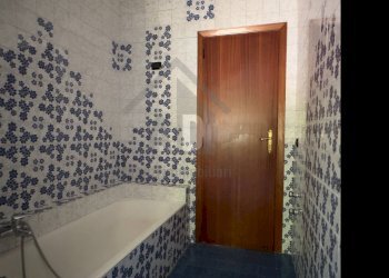 Foto 35 - Four-room apartment via Aldo Moro
 
13, Castrolibero - photo 35