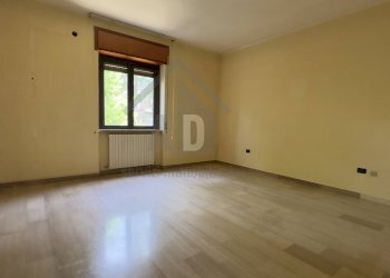 Foto 38 - Four-room apartment via Aldo Moro
 
13, Castrolibero - photo 38