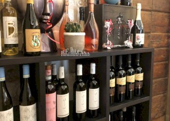 Foto 3 - Attività Commerciale 50 m da piazza del popolo, Ascoli Piceno - foto 3