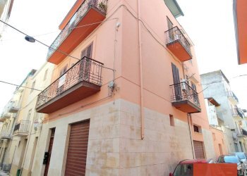 Foto 1 - Casa indipendente Via macina casarubia
18, Alcamo - foto 1
