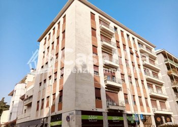 Foto 1 - Quadrilocale Via Fratelli D'Italia
 
3, Busto Arsizio - foto 1