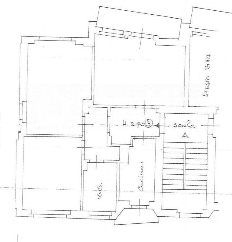 Foto 19 - Trilocale via Moscova
 
46, Legnano - planimetria 1