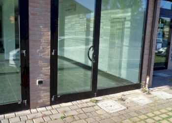 Foto 3 - Shop via Carducci
 
8 C, Longiano - photo 3