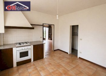 cucina - Casa indipendente via tacconi, Pastrengo - foto 4