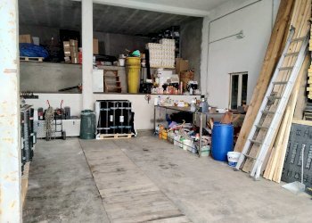 Foto 6 - Locale Commerciale uguaglianza
 
27, Vergiate - foto 6