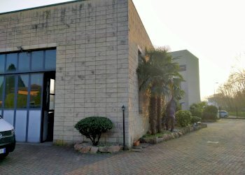 Foto 8 - Locale Commerciale via rossini
 
12, Mornago - foto 8