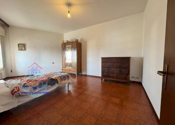 Foto 15 - Apartment VIA CARPEGGIANI
 
7, Cento - photo 15