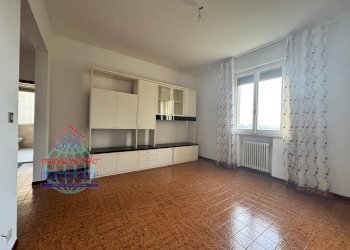 Foto 4 - Four-room apartment VIA CANALETTO
 
13, Cento - photo 4