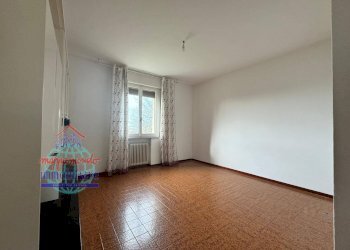 Foto 5 - Four-room apartment VIA CANALETTO
 
13, Cento - photo 5