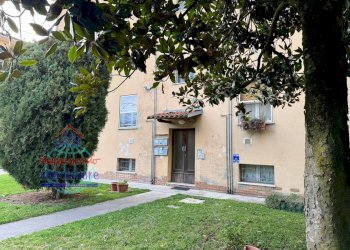 Foto 27 - Four-room apartment VIA CANALETTO
 
13, Cento - photo 27