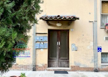 Foto 31 - Four-room apartment VIA CANALETTO
 
13, Cento - photo 31