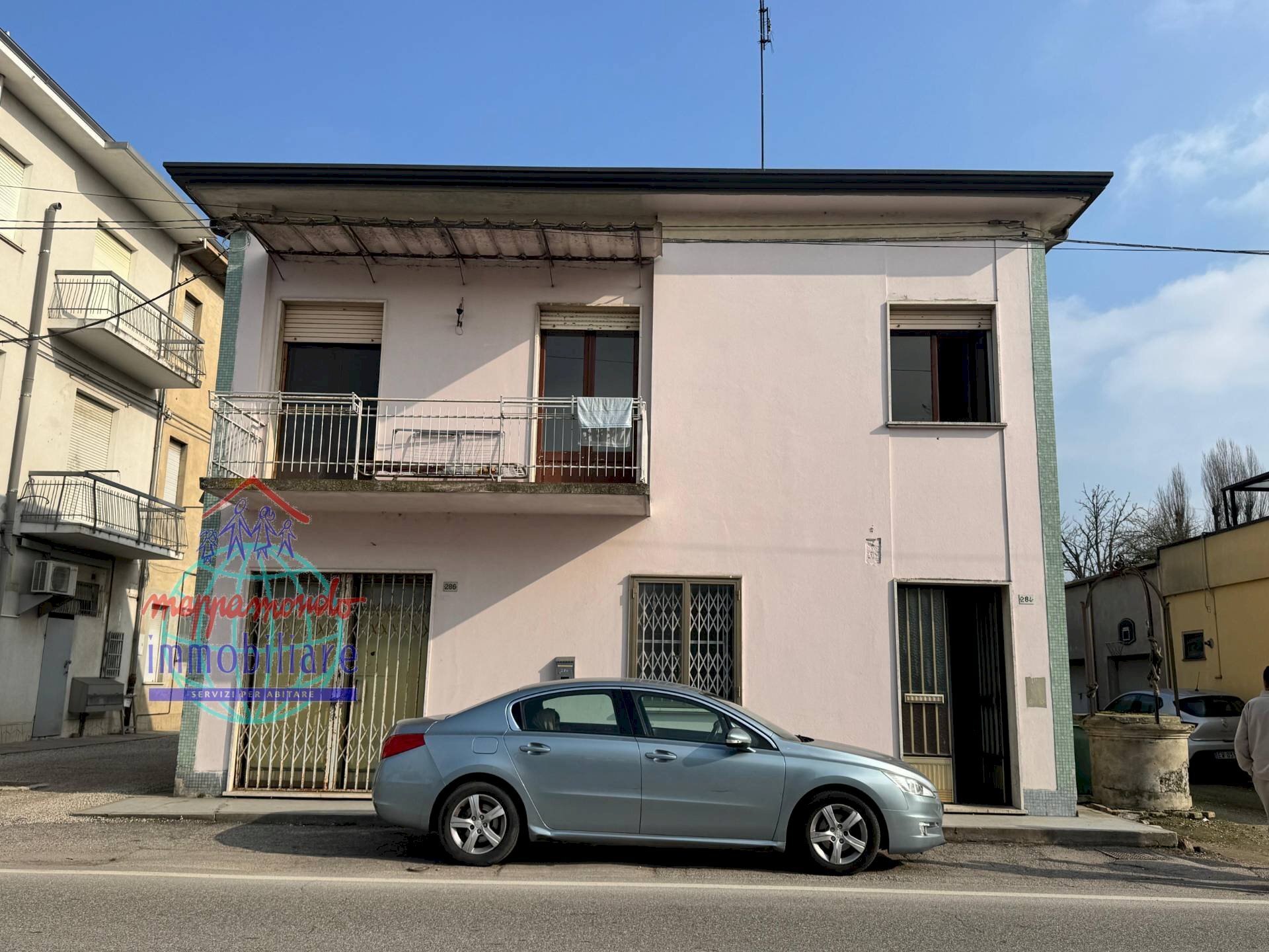 Foto 1 - Villa via bondenese
 
284, Cento - photo 1