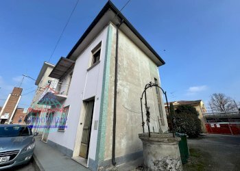 Foto 2 - Villa via bondenese
 
284, Cento - photo 2