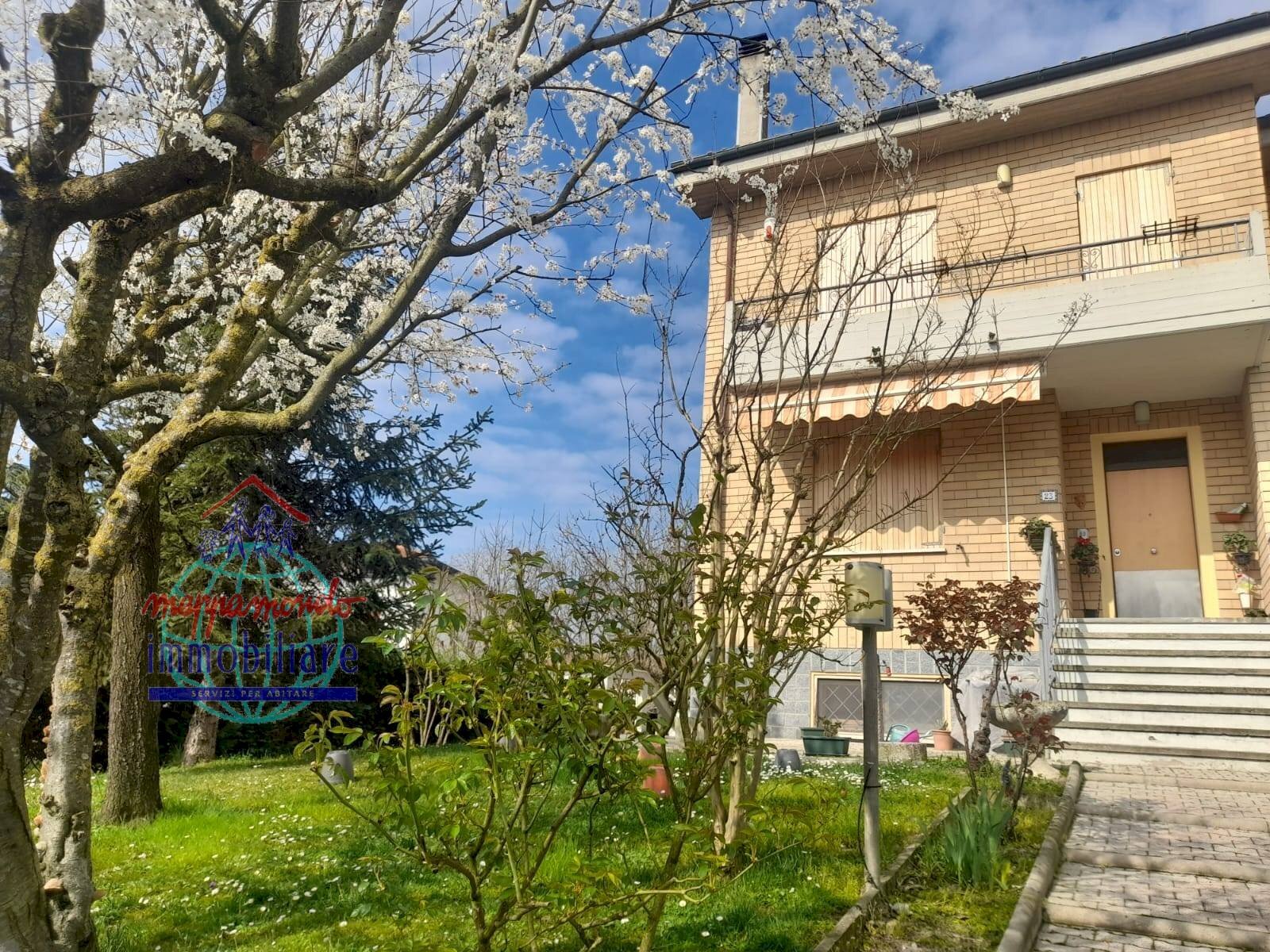 Foto 2 - Villa a Schiera VIA GRAZIA DELEDDA
 
23, Sala Bolognese - foto 2