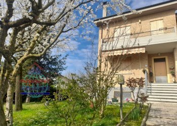 Foto 2 - Villa a Schiera VIA GRAZIA DELEDDA
 
23, Sala Bolognese - foto 2