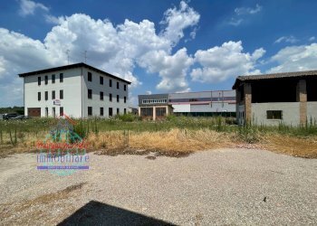 Foto 26 - Trilocale Via Maestra Grande
 
20, Cento - foto 26