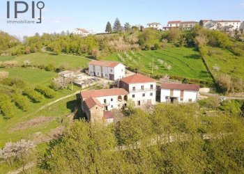 Foto 2 - Rustico Reg. Varianda
 
9, Montechiaro d'Acqui - foto 2