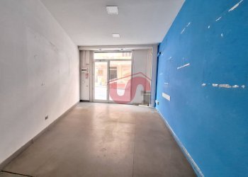 Foto 12 - Commercial Premises Corso Vittorio Emanuele, Benevento - photo 12