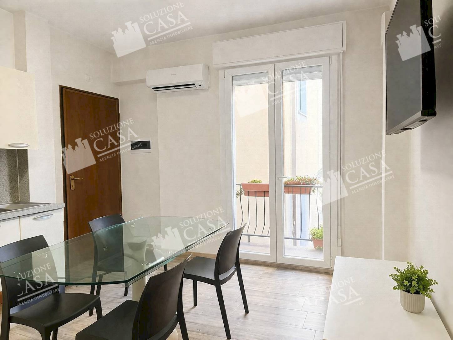 Foto 2 - Three-room apartment Cento - photo 2