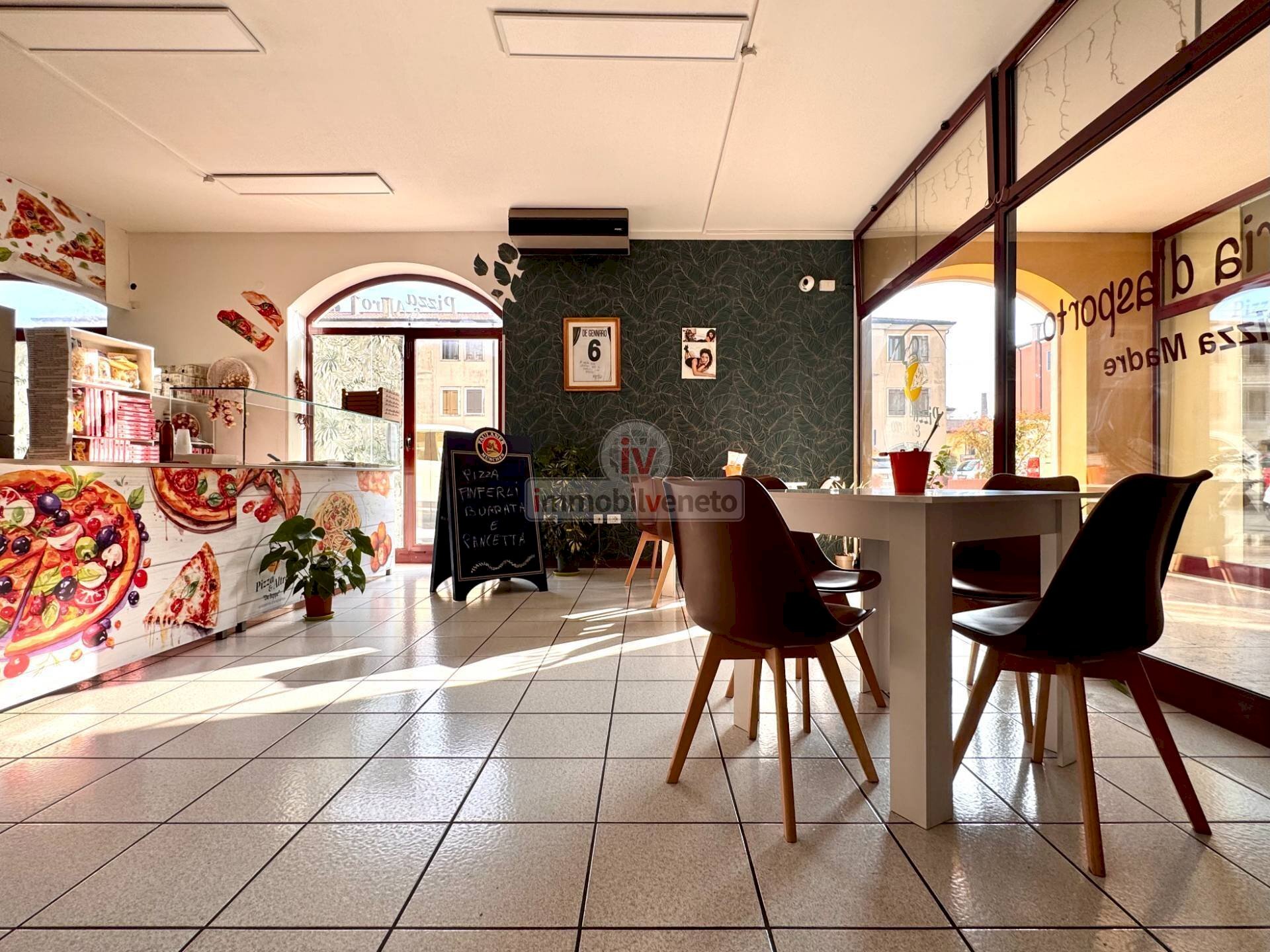 Foto 1 - Attività Commerciale VIA ROMA
 
52, Lonigo - foto 1