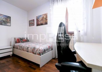 CAMERETTA - Quadrilocale Via Delle Ortensie
 
4, Venezia - foto 30