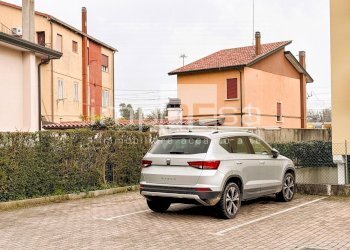 2 POSTI AUTO PRIVATI - Quadrilocale Via Delle Ortensie
 
4, Venezia - foto 47