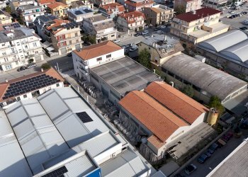 Foto 42 - Shed Via Val Tiberina
 
21, San Benedetto del Tronto - photo 42