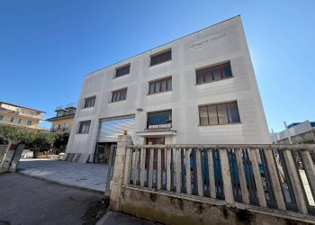 Foto 45 - Shed Via Val Tiberina
 
21, San Benedetto del Tronto - photo 45