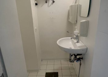 Foto 13 - Locale Commerciale Via Roma
 
3, San Benedetto del Tronto - foto 13