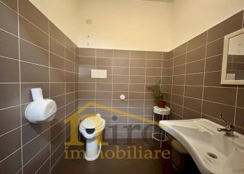 Foto 12 - Commercial Activity Via Marinelli, Montesilvano - photo 12