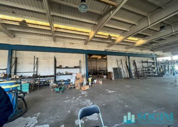 Foto 10 - Capannone Via Silvio Pellico
 
13, Rosate - foto 10